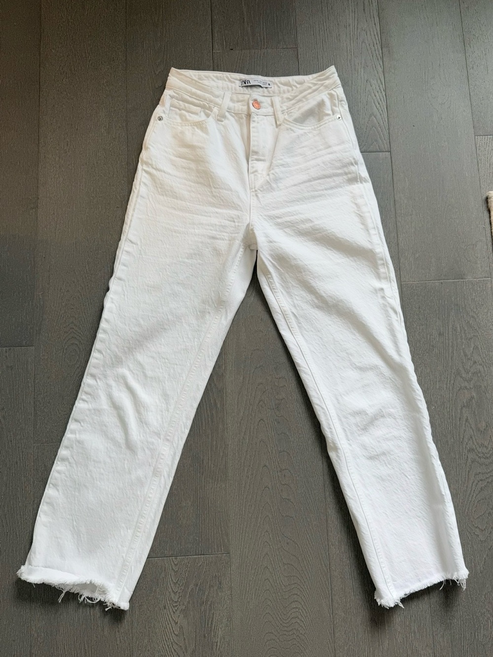 White High-Rise Straight Jeans